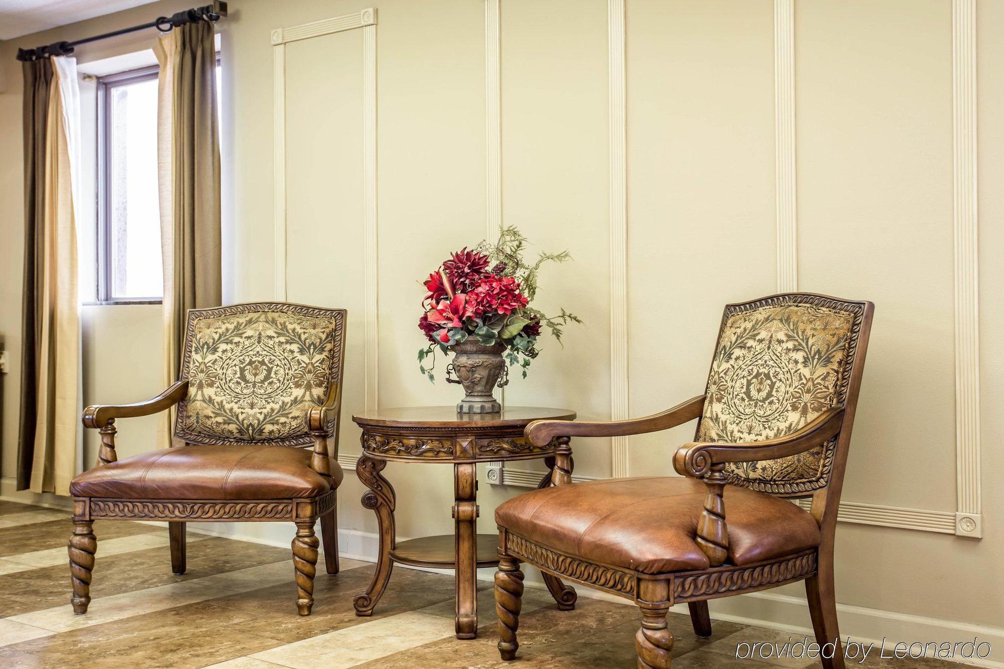 Quality Inn & Suites Рокингам Екстериор снимка